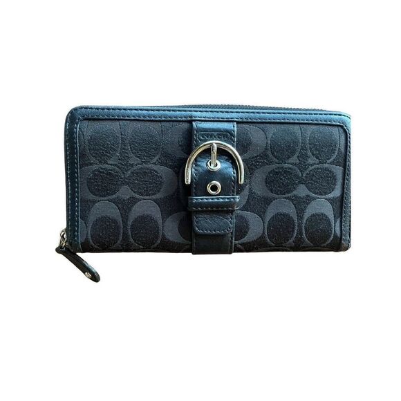 Coach Zip Around Wallet Signature Black On Black Silver Hardware Buckle - Picture 2 of 7